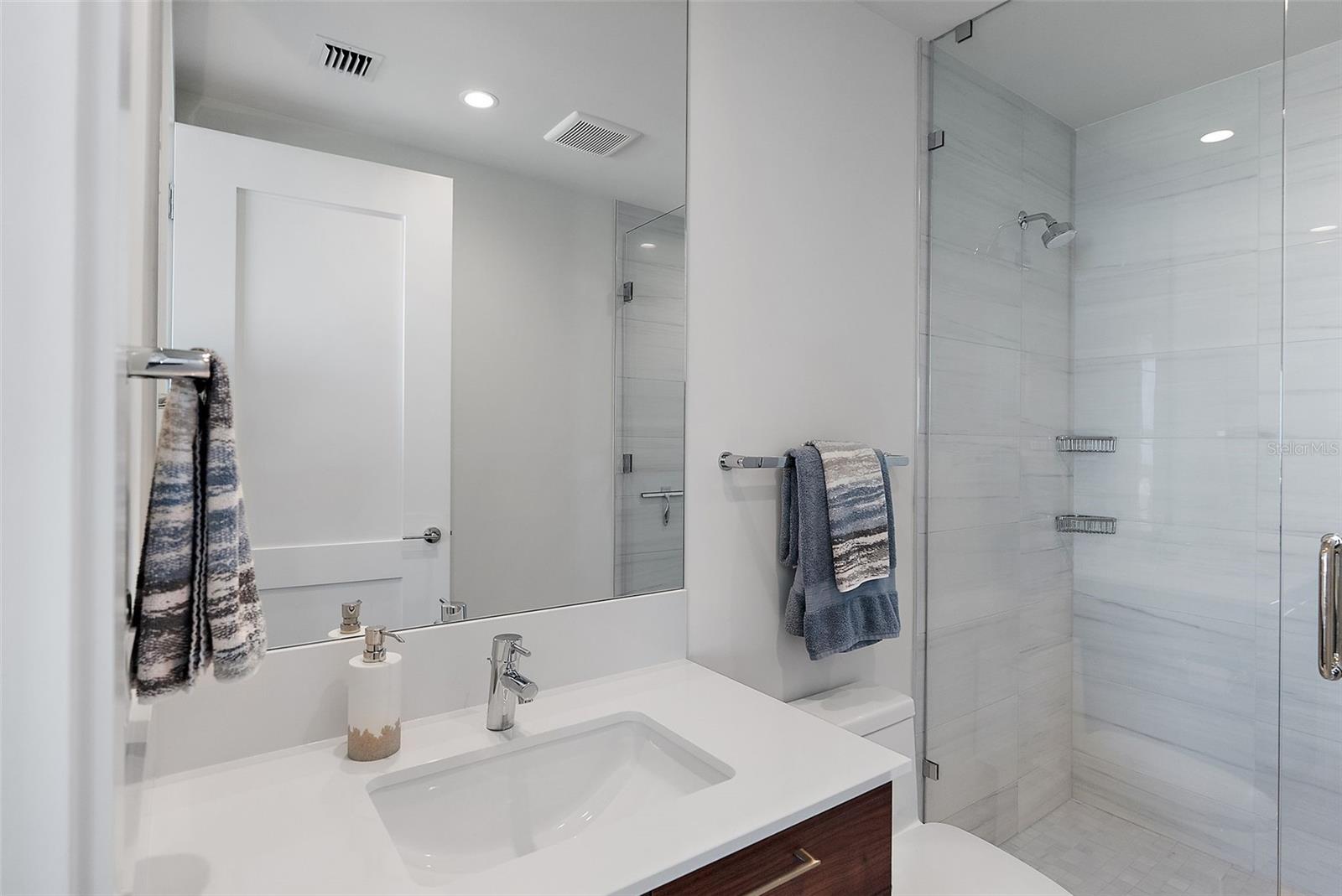 Image 18 of 74 For 301 1st Street S 2205