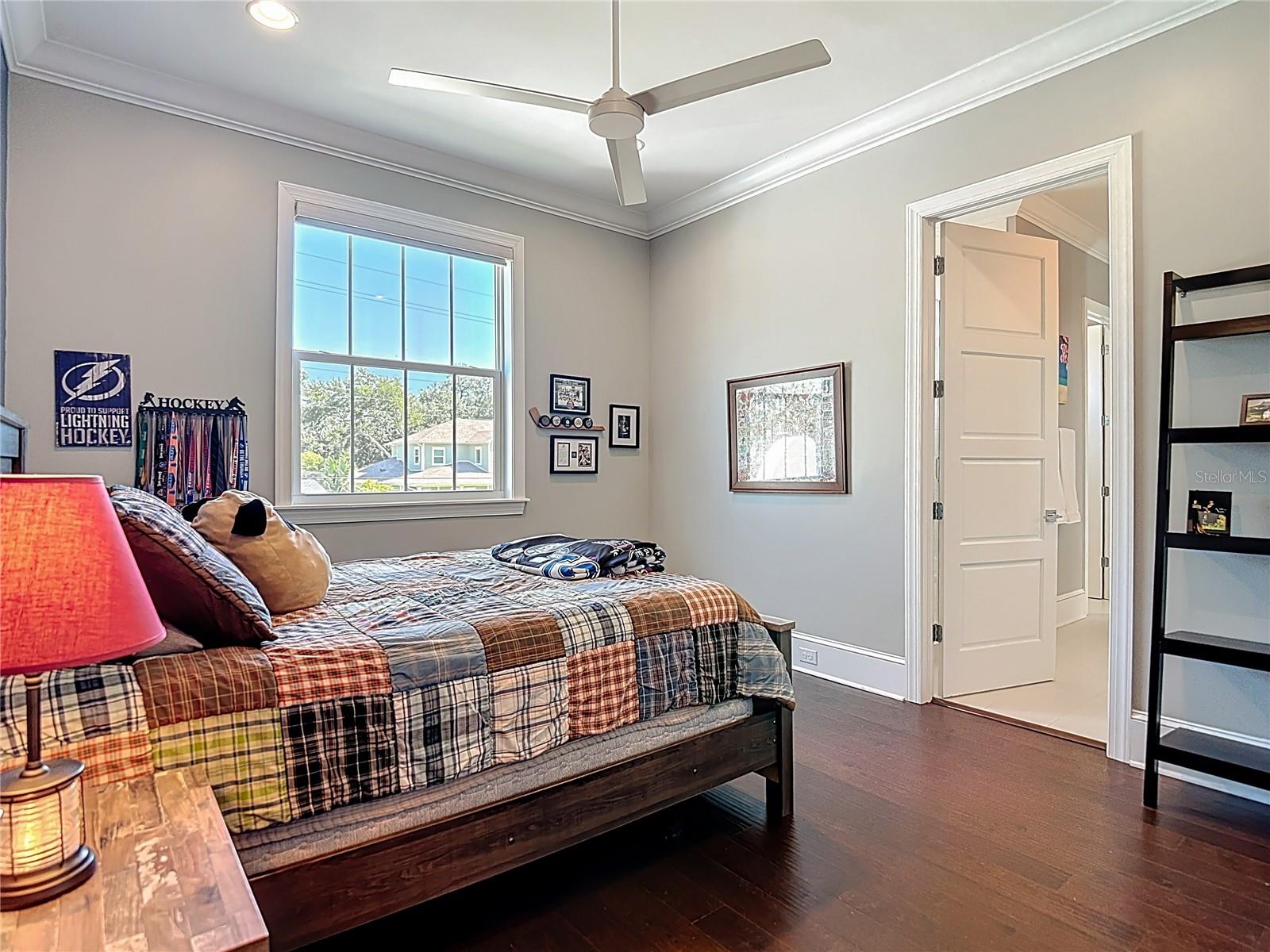 Image 61 of 77 For 4306 Jetton Avenue