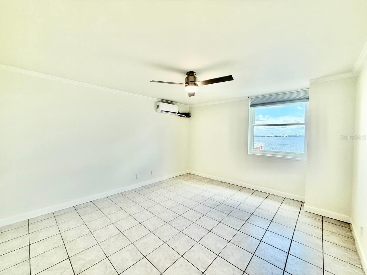 Image 13 of 28 For 4015 Bayshore Boulevard 15a
