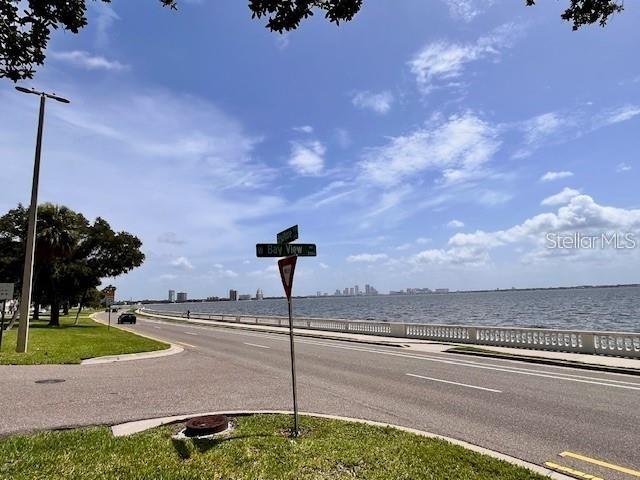 Image 28 of 28 For 4015 Bayshore Boulevard 15a