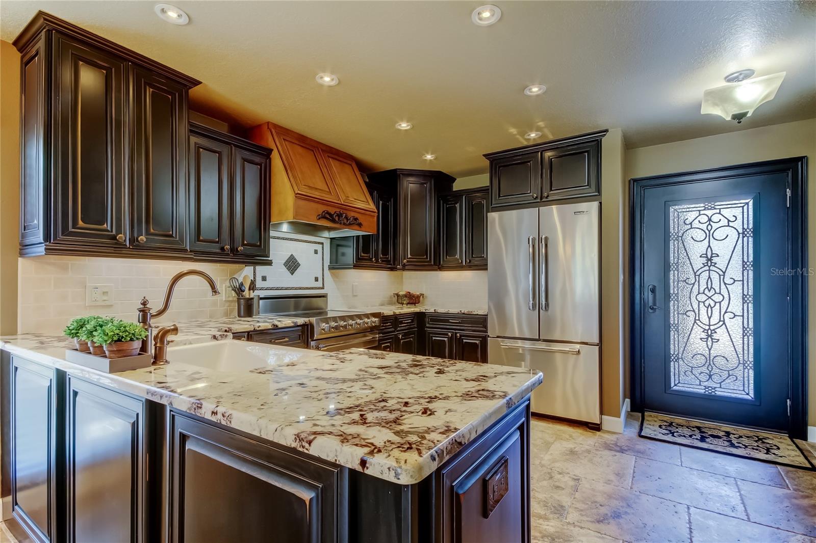 Image 11 of 71 For 7003 Sunset Way 1