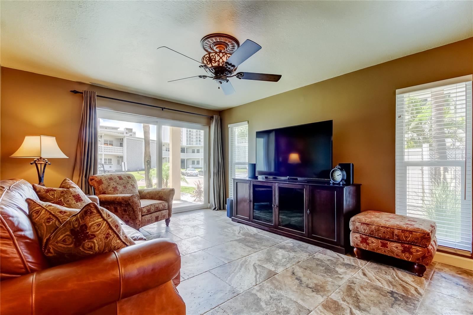 Image 20 of 71 For 7003 Sunset Way 1
