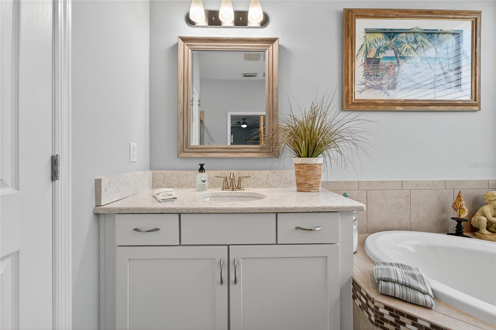 Image 34 of 82 For 5227 Admiral Pointe Drive
