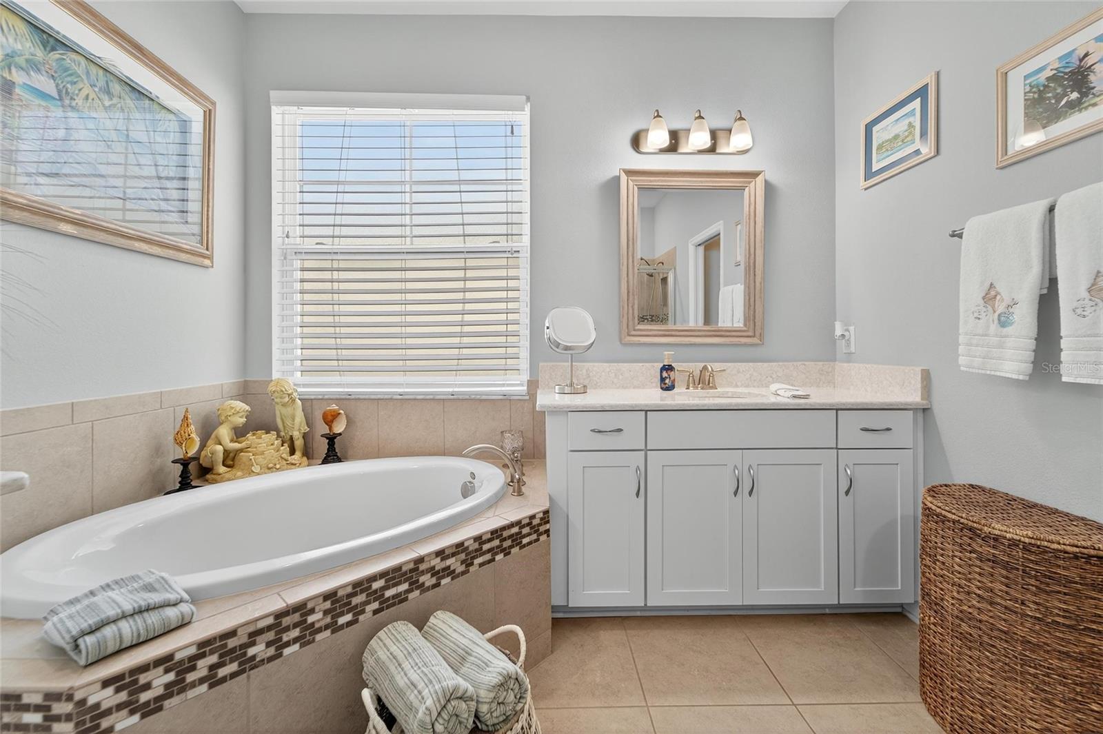 Image 35 of 82 For 5227 Admiral Pointe Drive