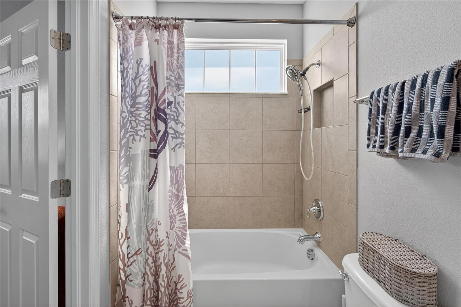 Image 45 of 82 For 5227 Admiral Pointe Drive