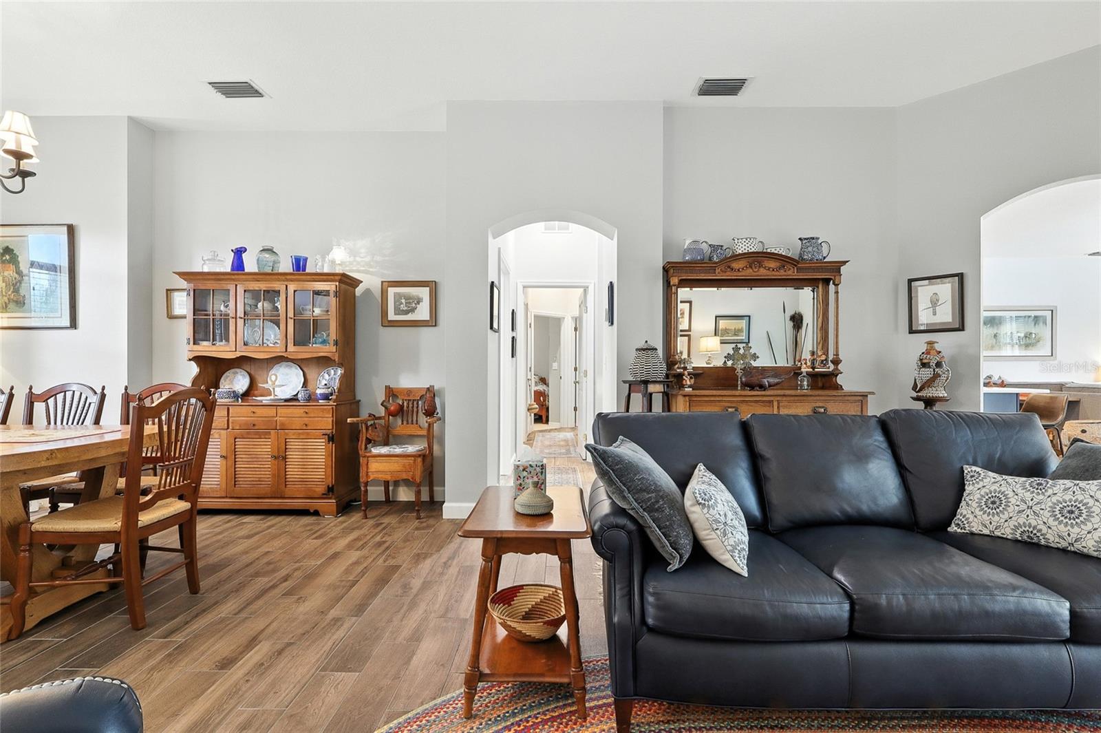 Image 21 of 53 For 4416 Gentrice Drive