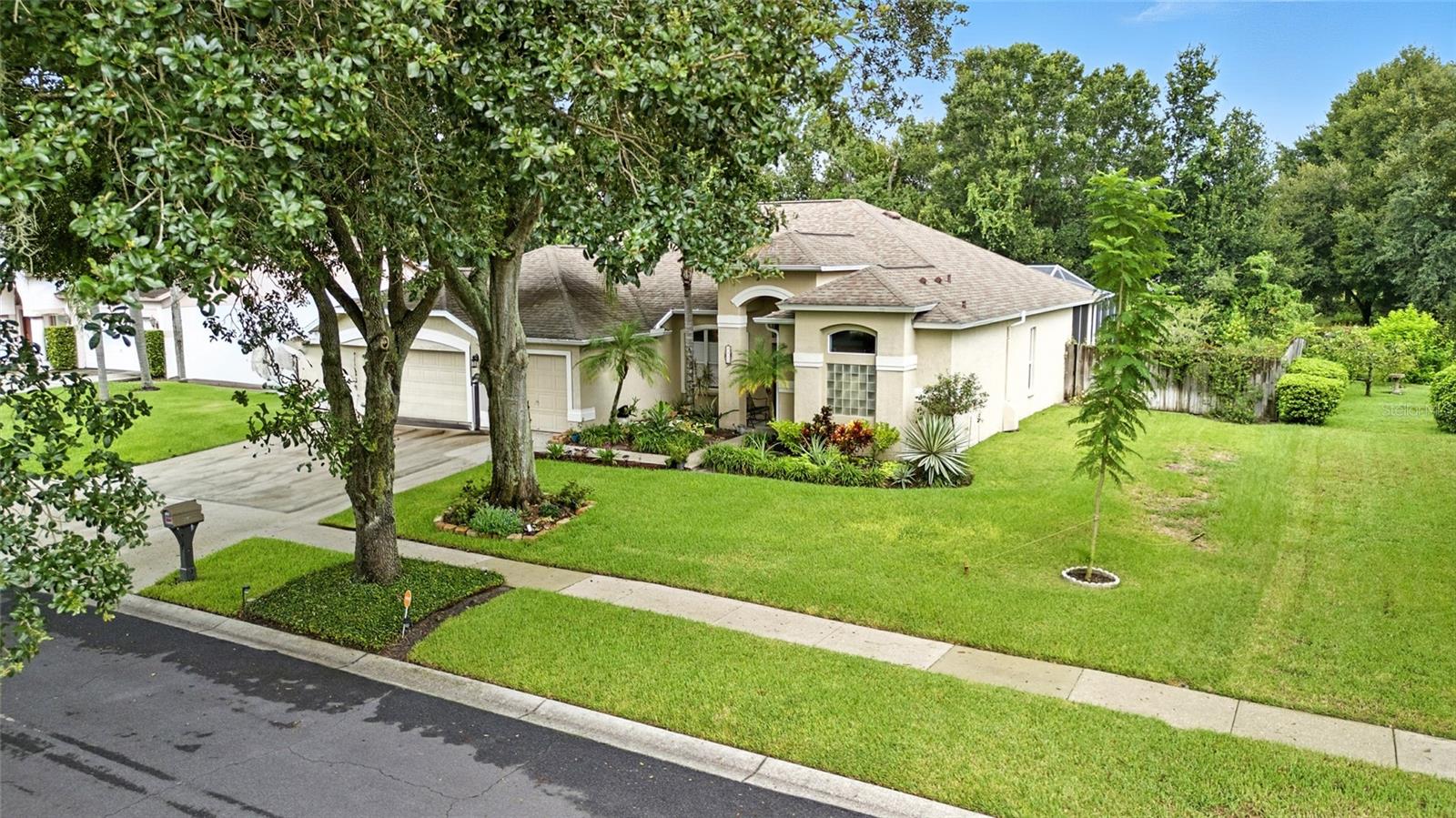 Image 3 of 53 For 4416 Gentrice Drive