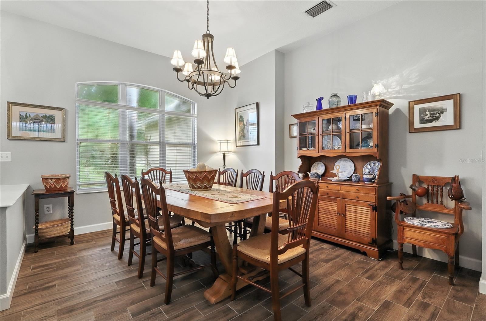 Image 5 of 53 For 4416 Gentrice Drive