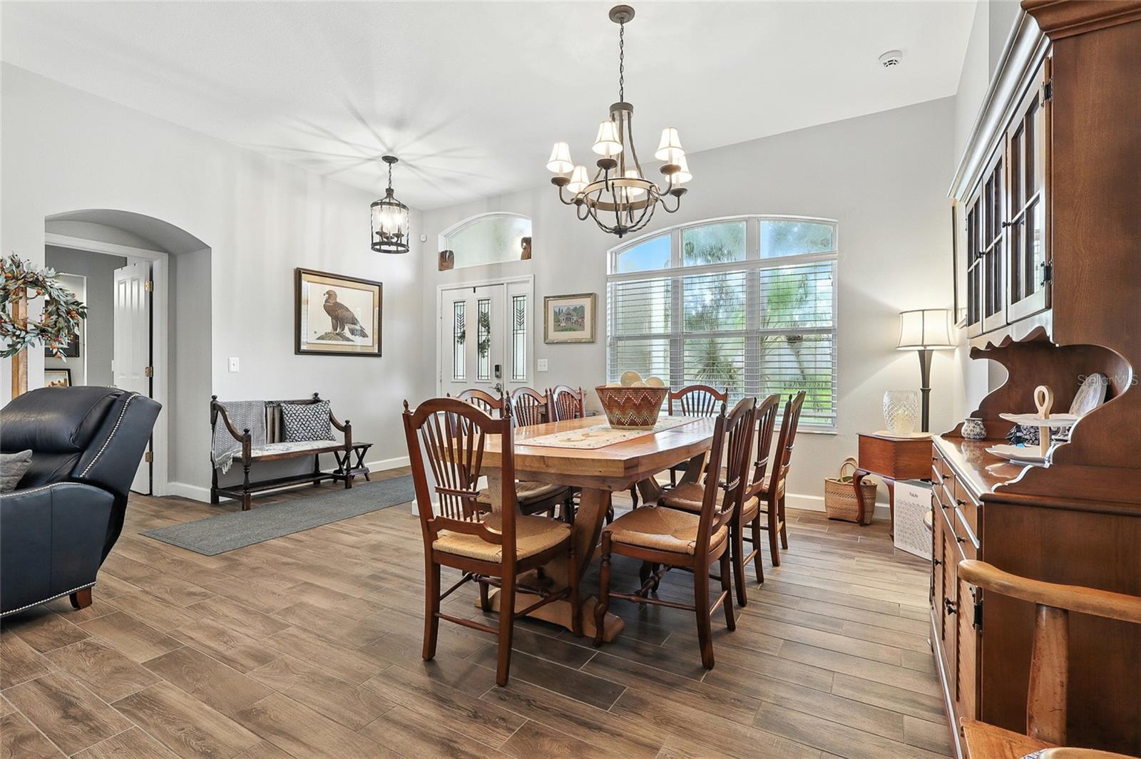 Image 6 of 53 For 4416 Gentrice Drive