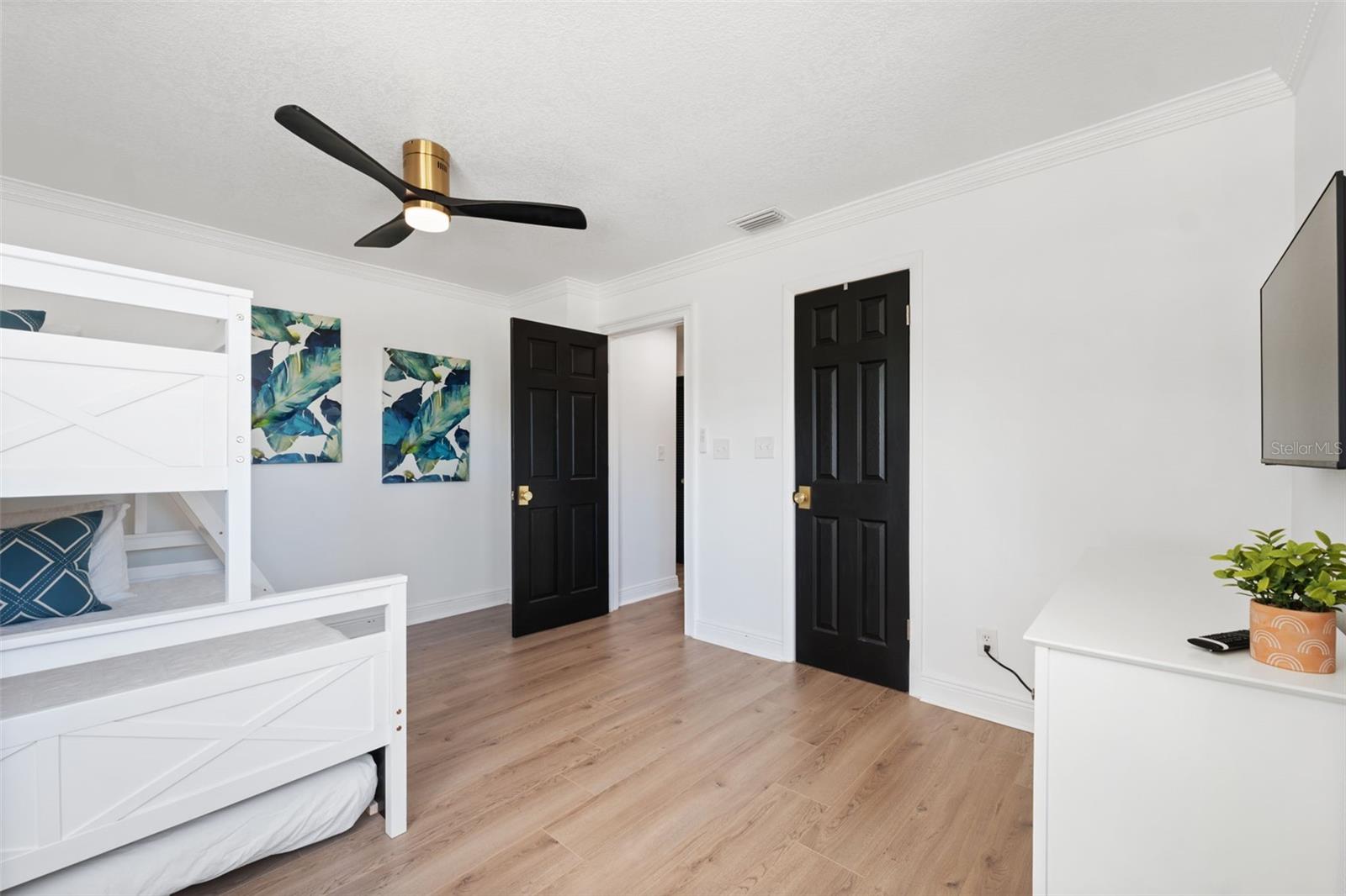 Image 36 of 86 For 900 79th Street S