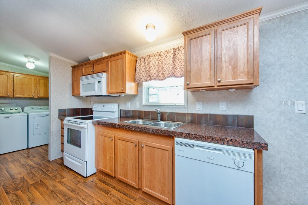 Image 11 of 36 For 810 Frances Drive