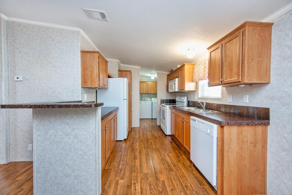 Image 9 of 36 For 810 Frances Drive