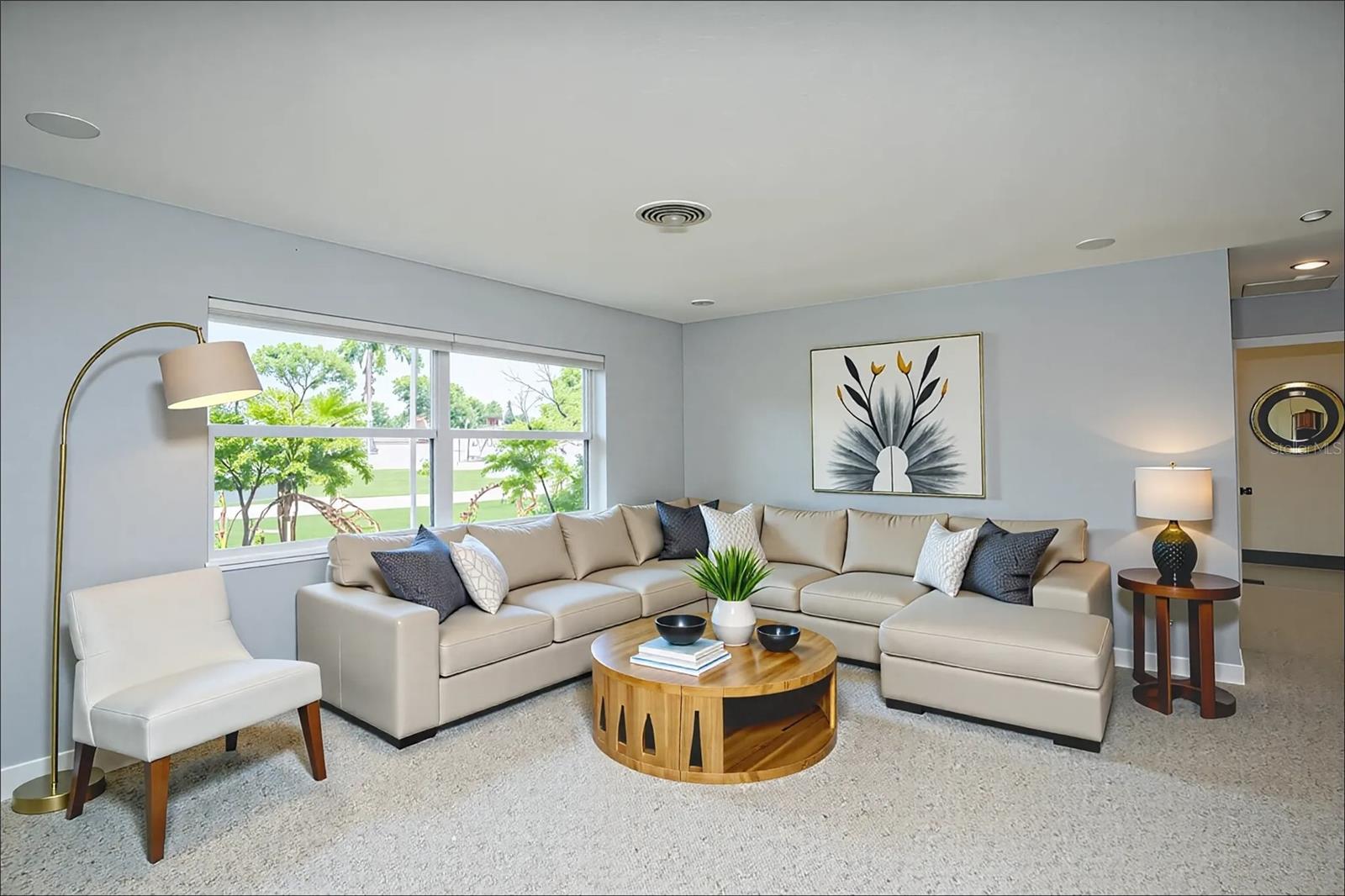 Image 7 of 42 For 6268 34th Avenue N