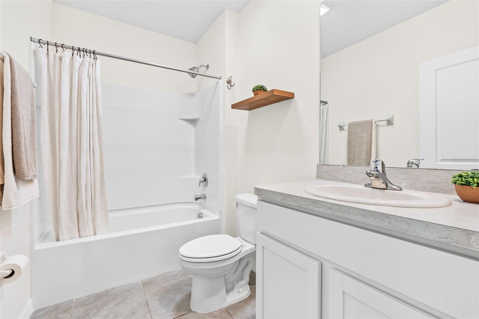 Image 22 of 41 For 33471 Hamilton Hill Ln