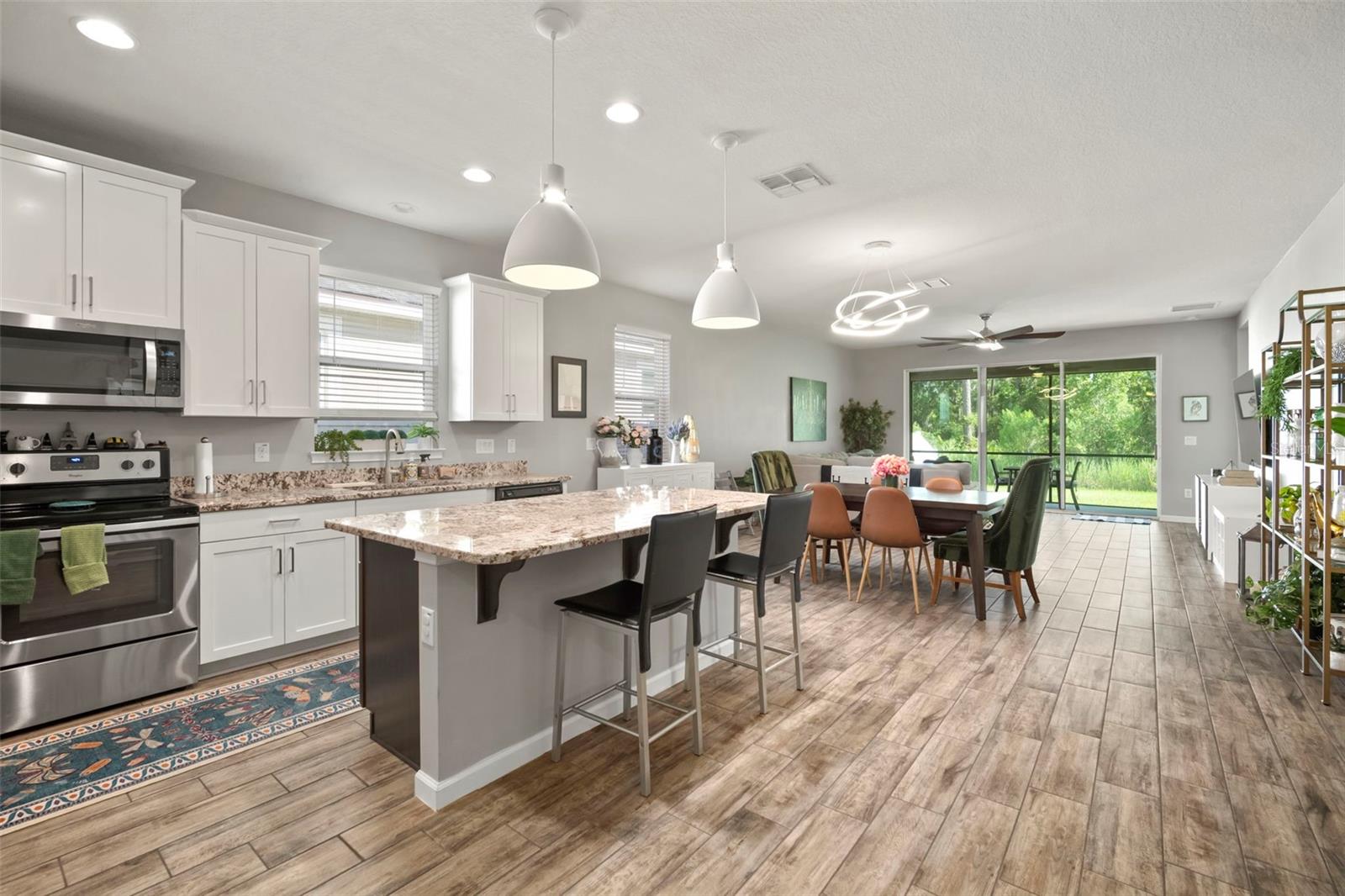 Listing photo id 10 for 13223 Baby Belle Drive