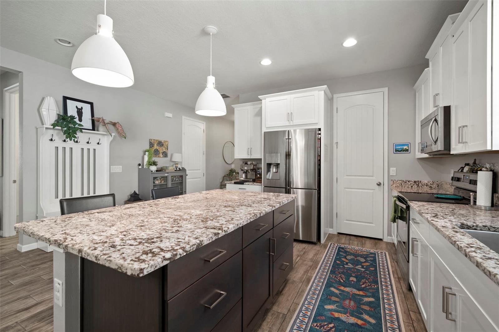 Listing photo id 12 for 13223 Baby Belle Drive