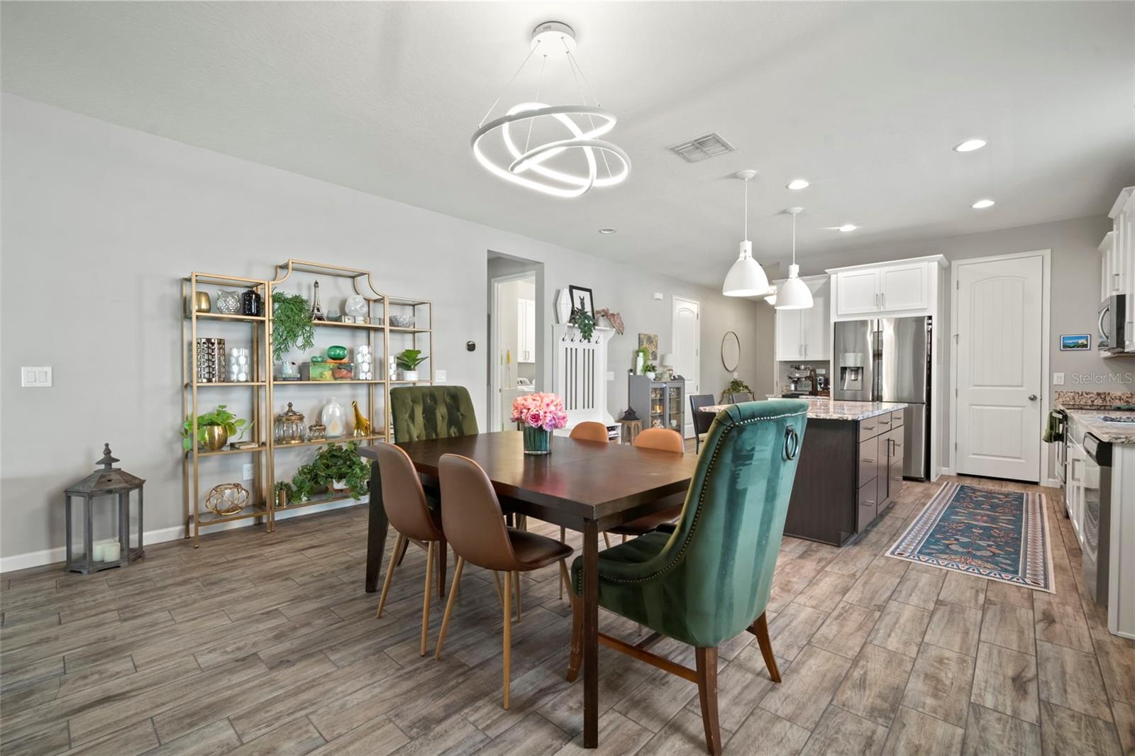 Listing photo id 18 for 13223 Baby Belle Drive