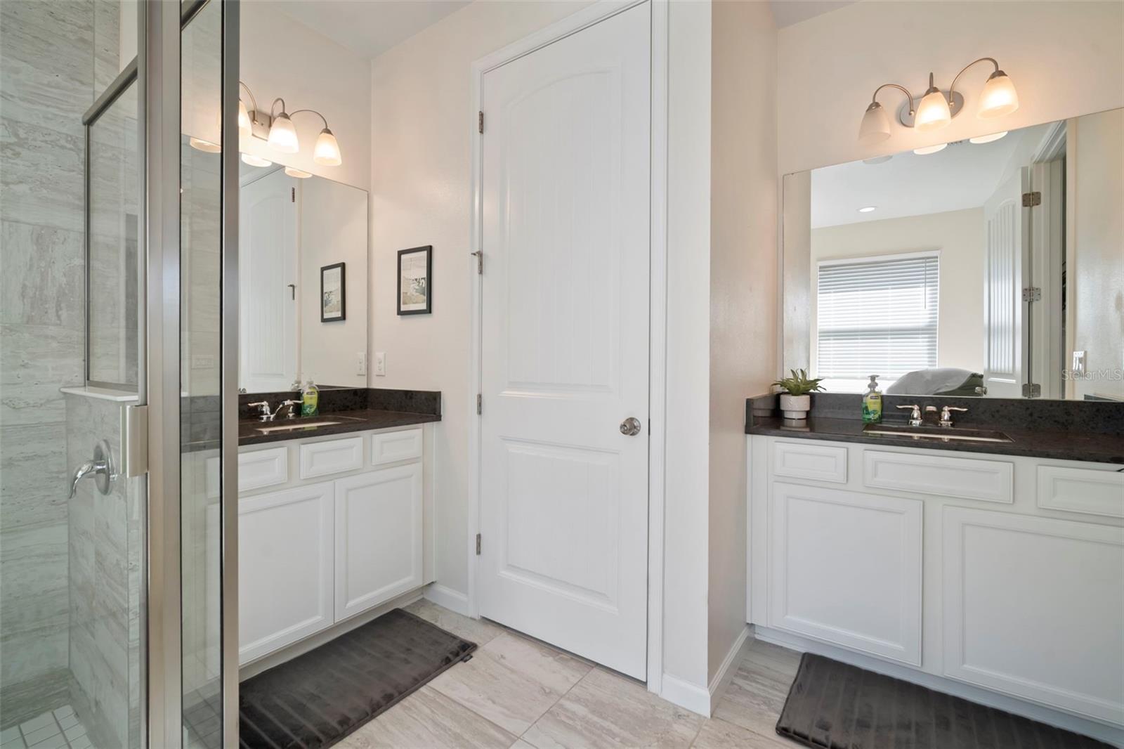 Listing photo id 32 for 13223 Baby Belle Drive