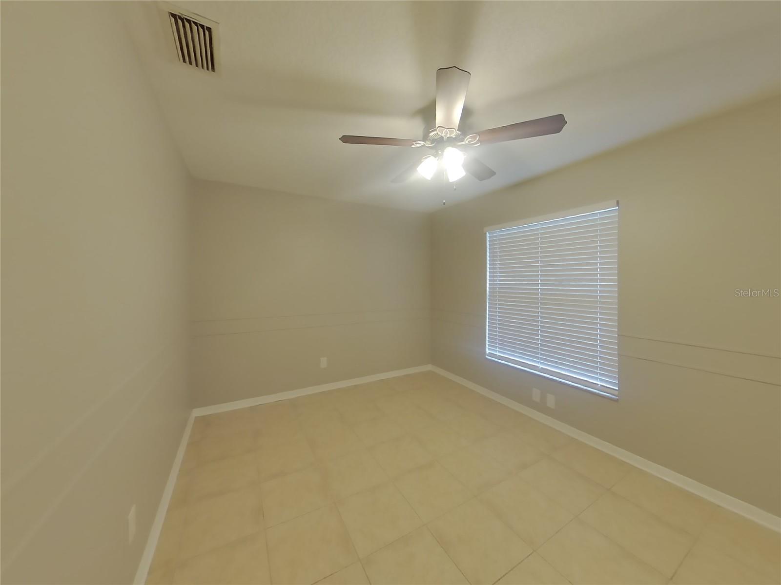 Image 12 of 16 For 707 Sand Ridge Drive