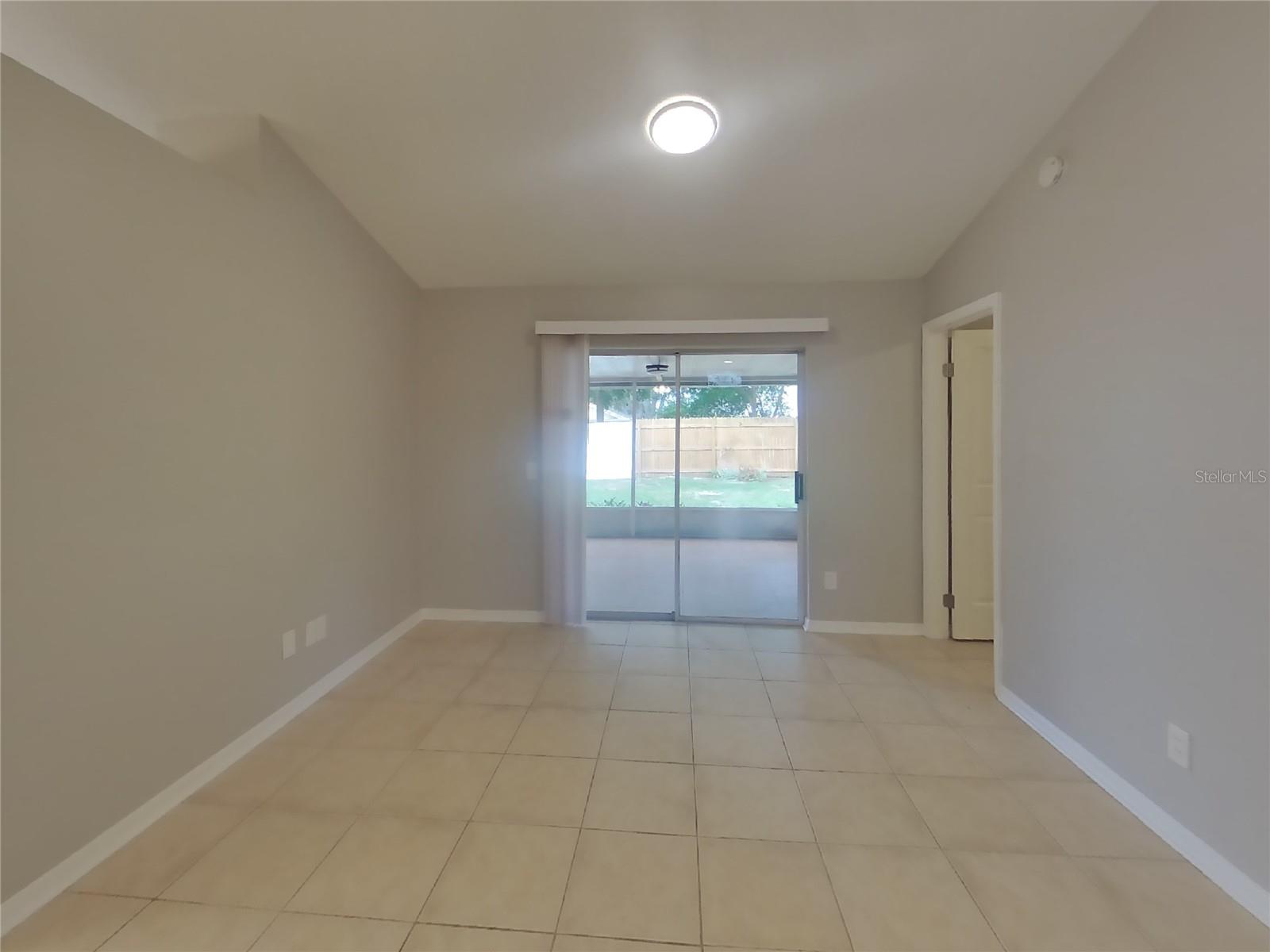 Image 3 of 16 For 707 Sand Ridge Drive