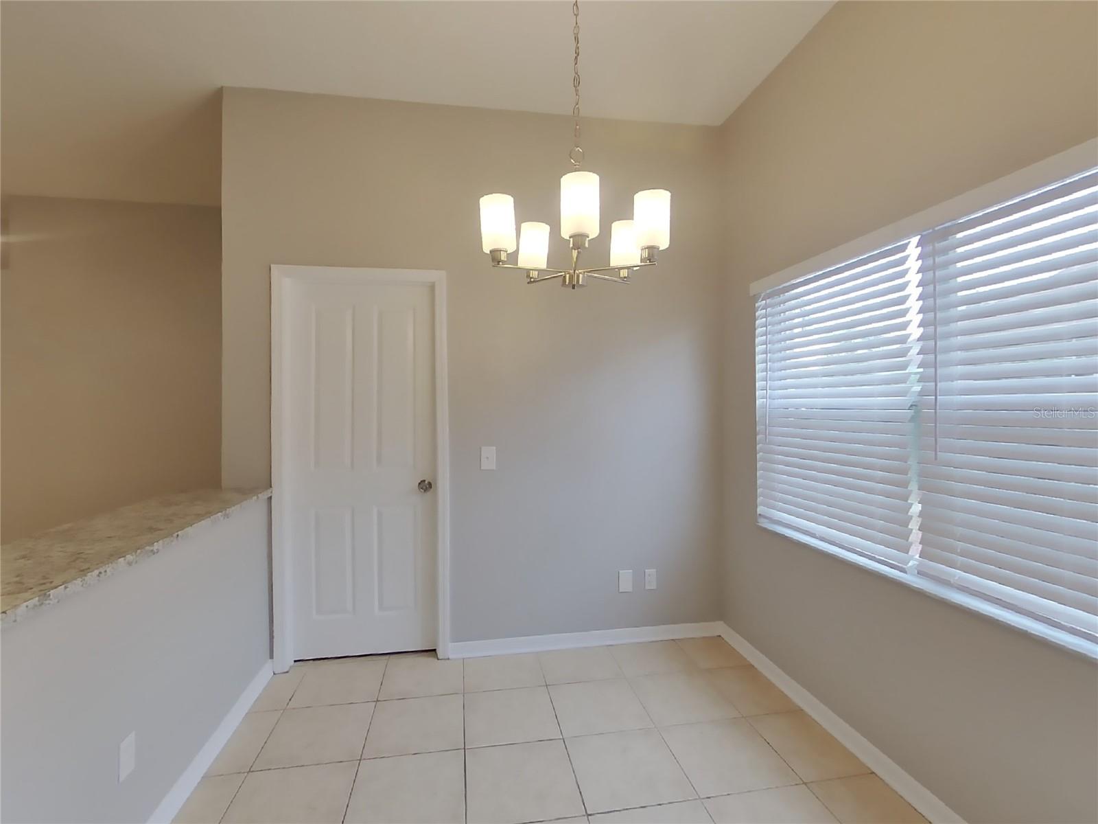 Image 4 of 16 For 707 Sand Ridge Drive