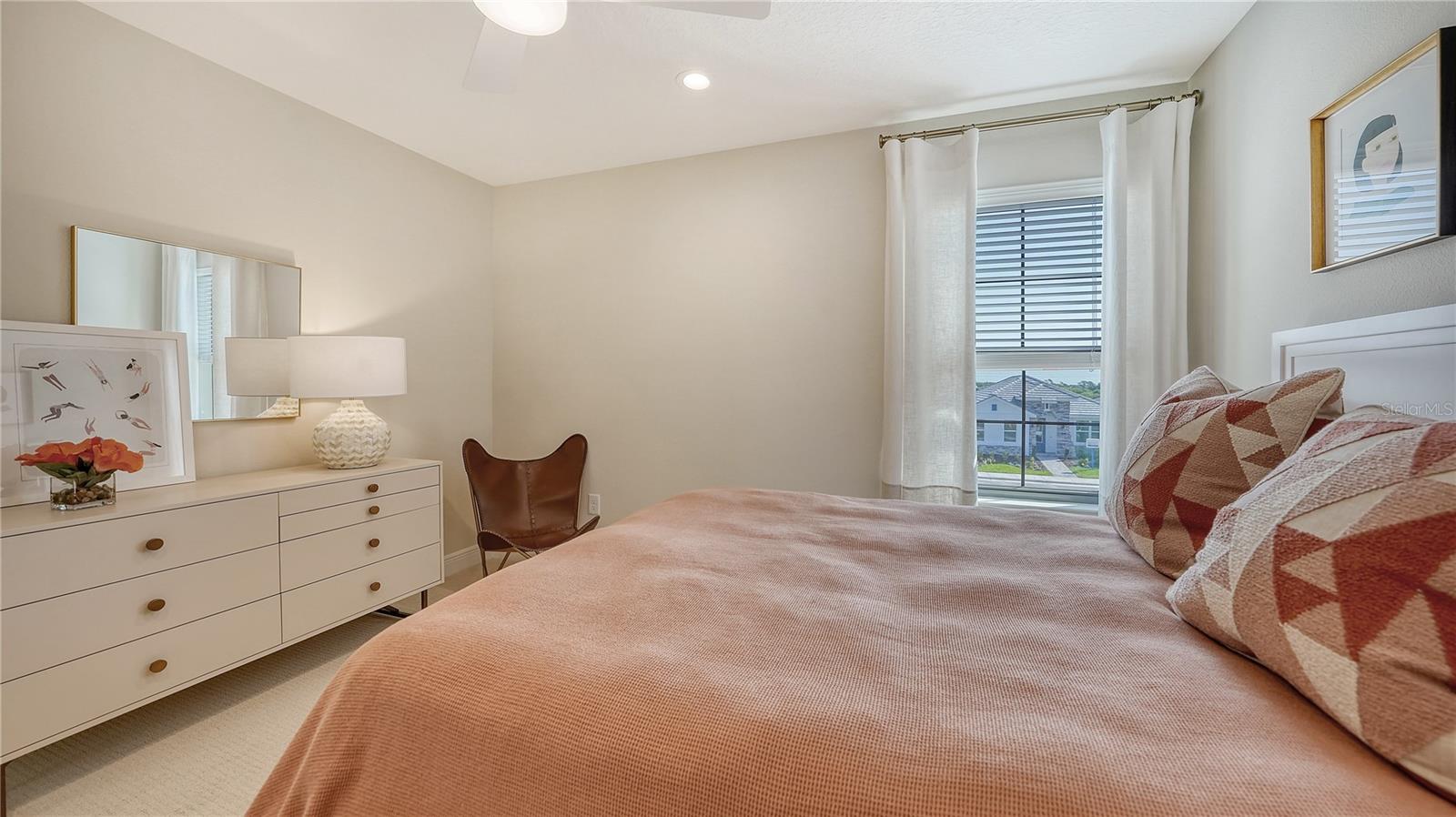 Image 36 of 38 For 413 Alberata Way