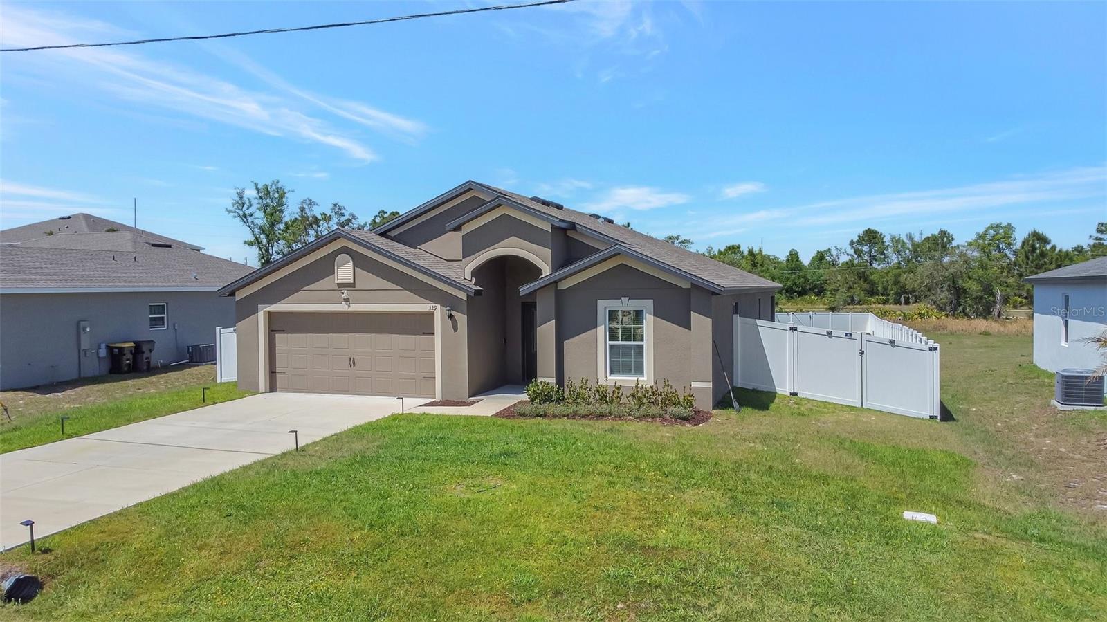 Image 3 of 62 For 329 Aster Court