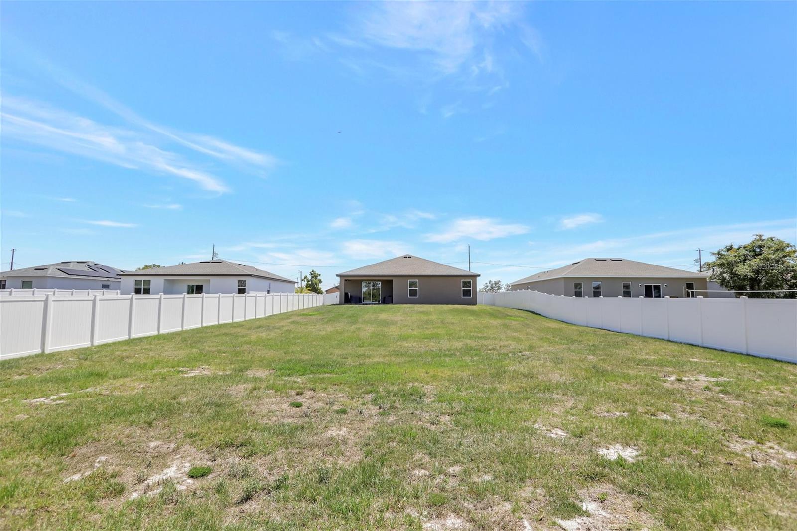 Image 43 of 62 For 329 Aster Court