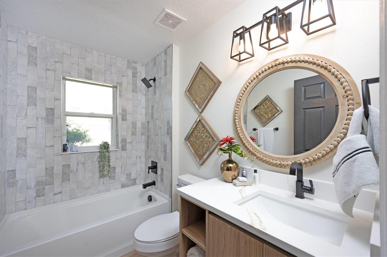 Listing photo id 18 for 10346 Abbotsford Drive