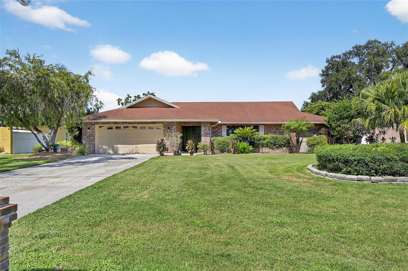 Details for 1903 Country Club Court, PLANT CITY, FL 33566