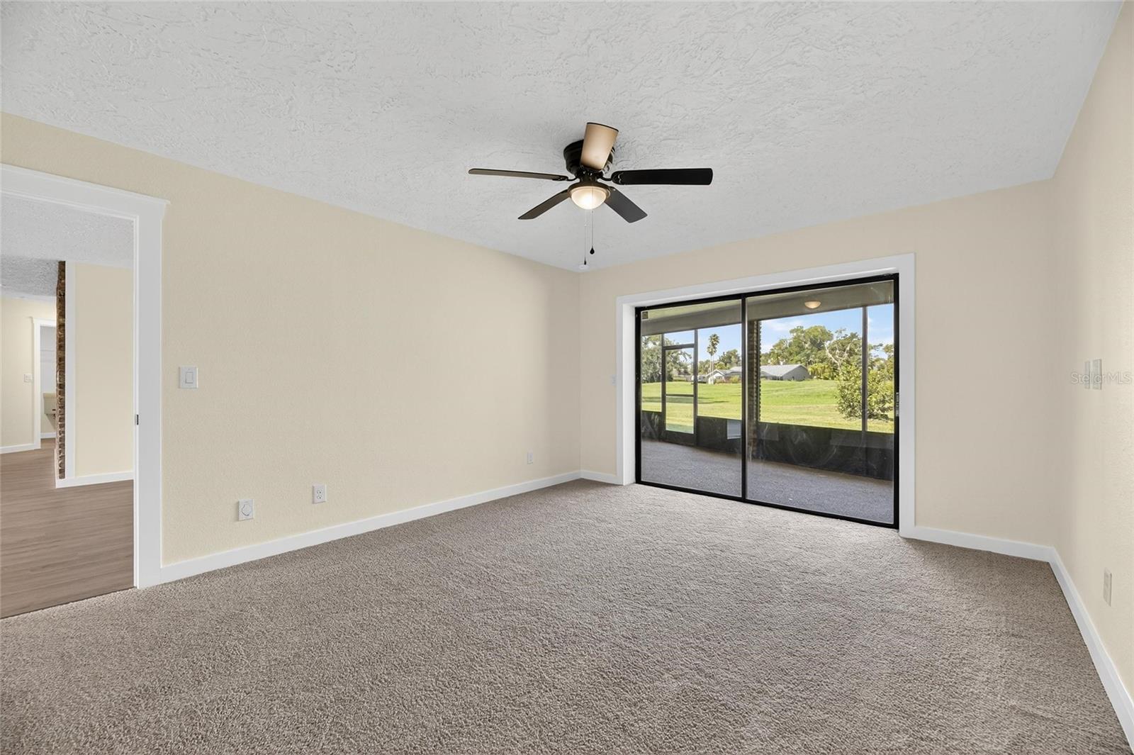Image 26 of 87 For 1903 Country Club Court