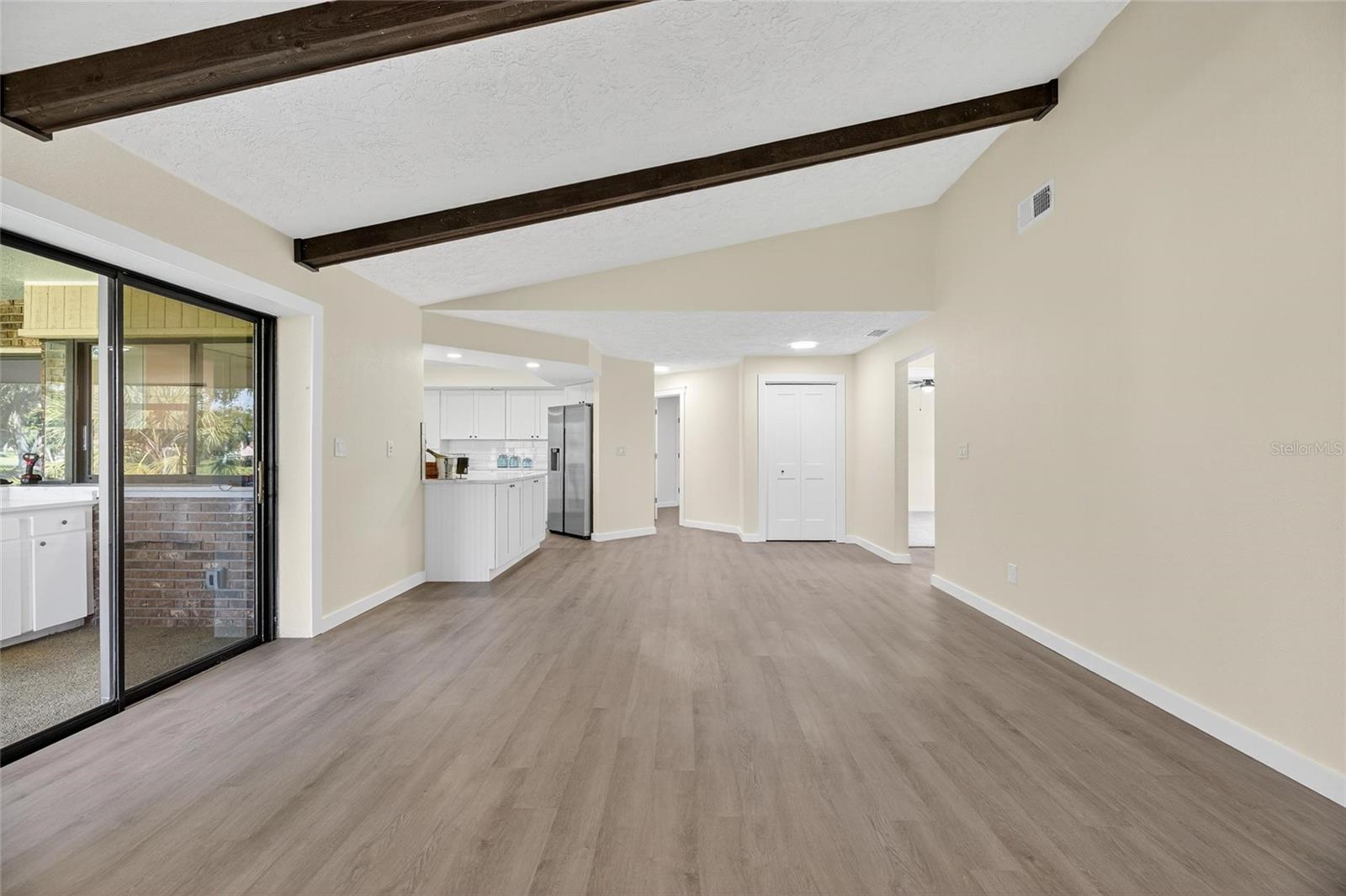 Image 57 of 87 For 1903 Country Club Court