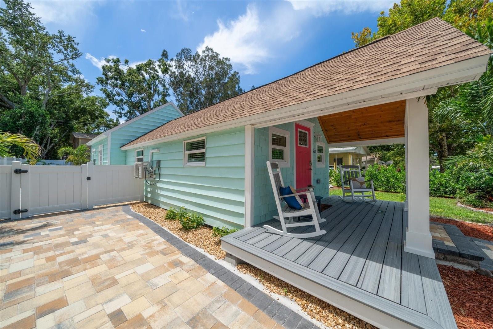 Image 43 of 46 For 907 15th Avenue Nw
