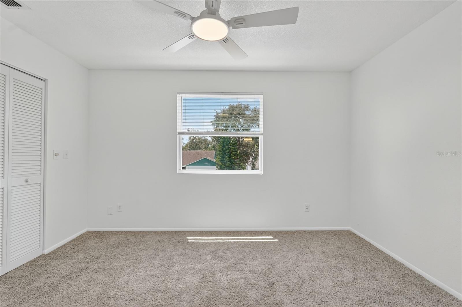 Image 30 of 64 For 540 Sheridan Drive