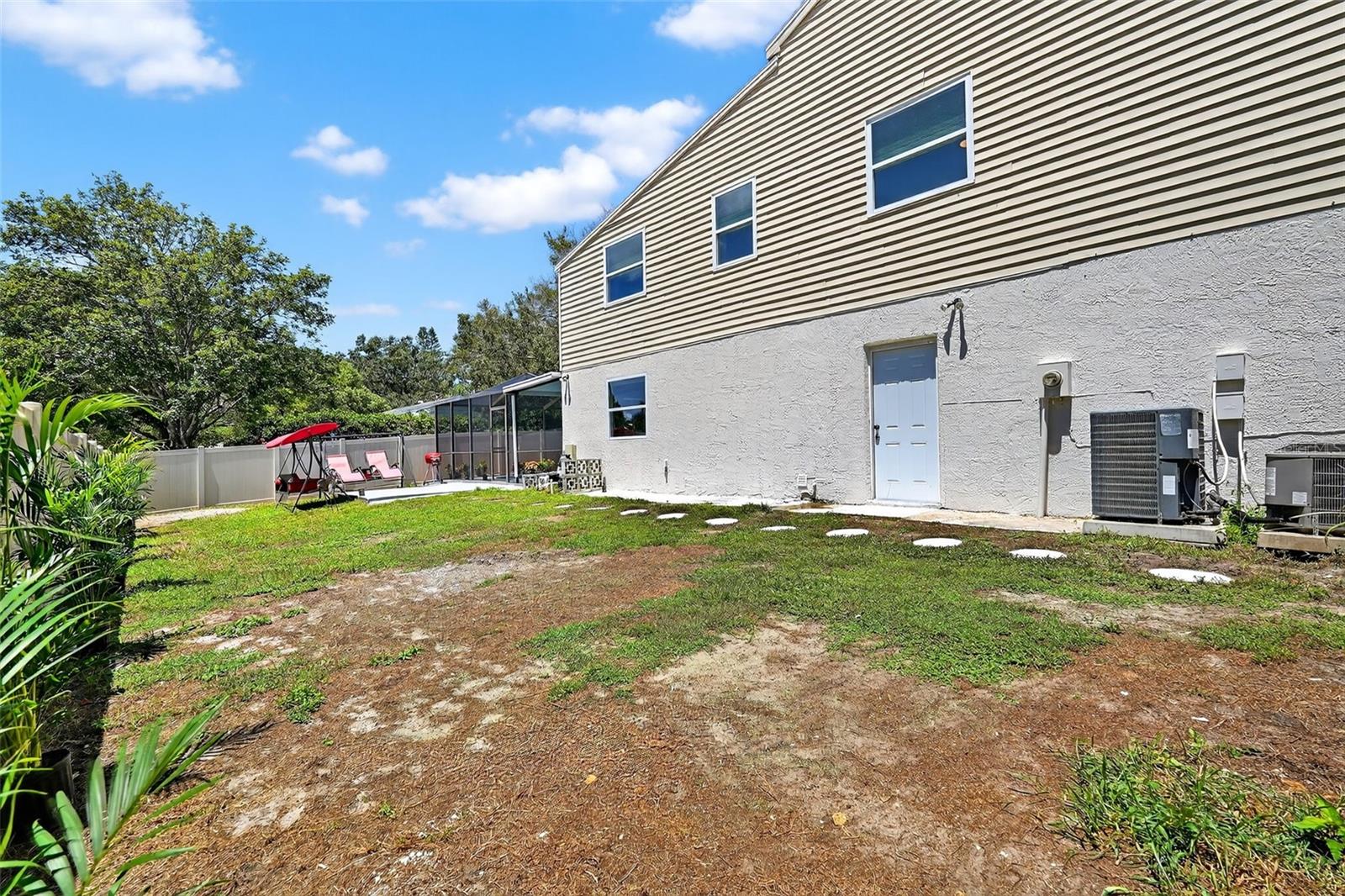 Image 49 of 64 For 540 Sheridan Drive