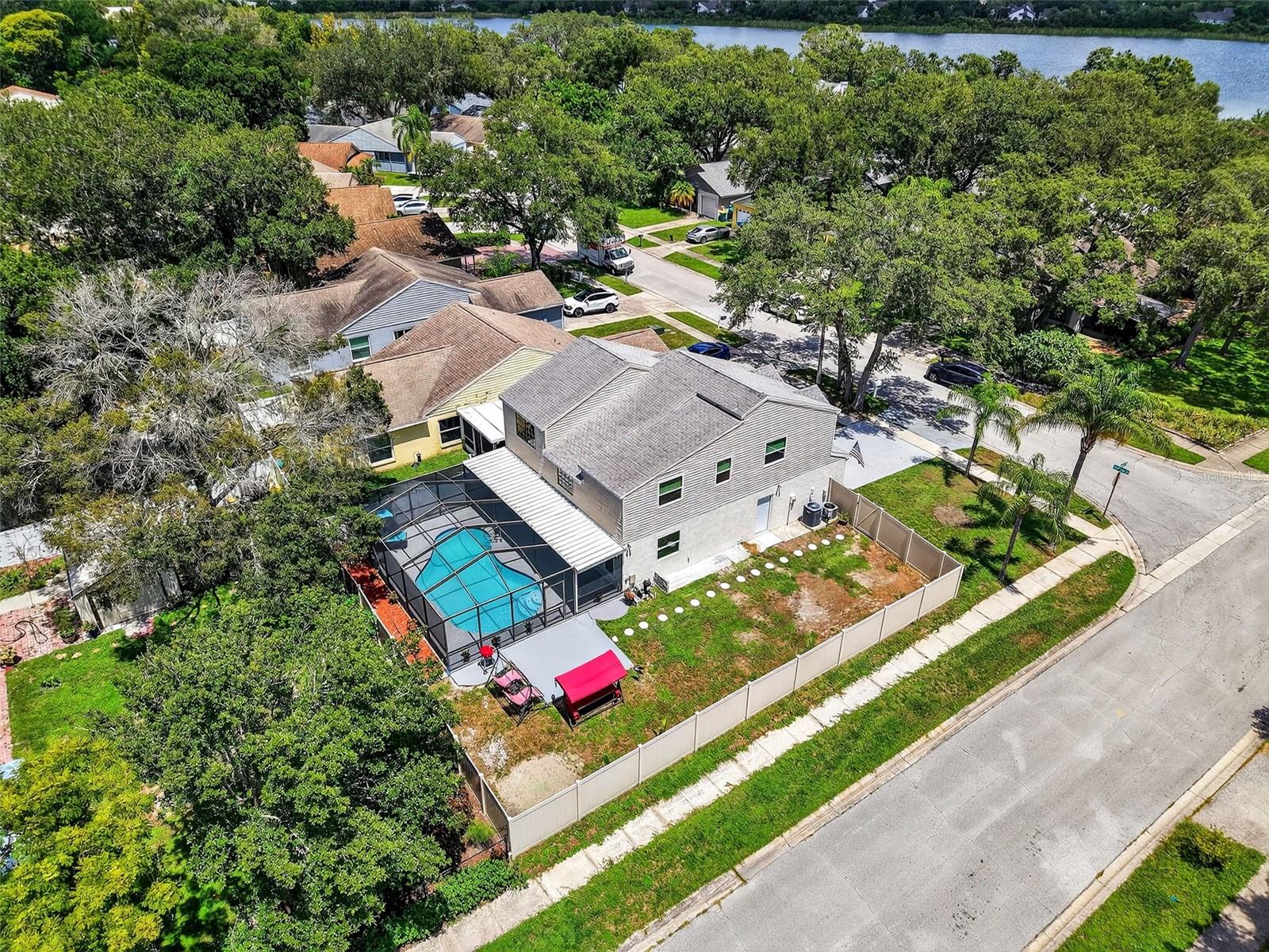 Listing photo id 65 for 540 Sheridan Drive