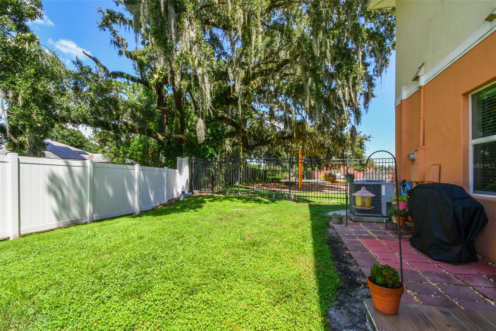 Image 43 of 75 For 165 Alexander Woods Drive
