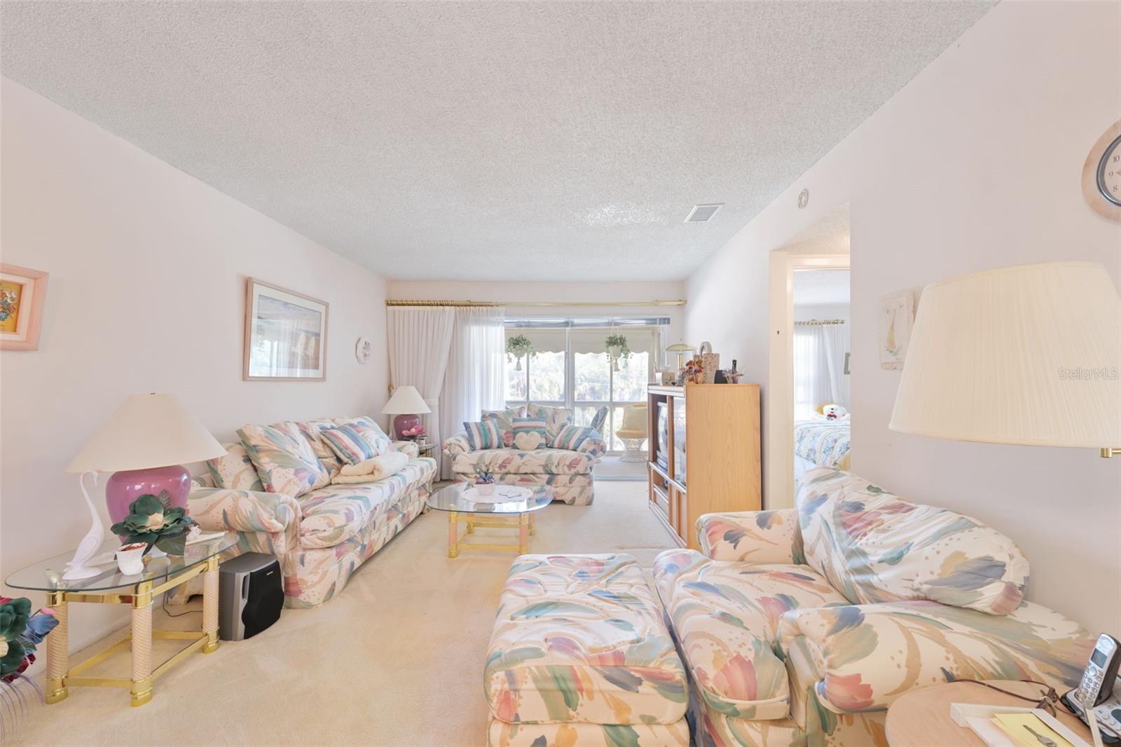 Image 12 of 38 For 1250 S Pinellas Ave  910