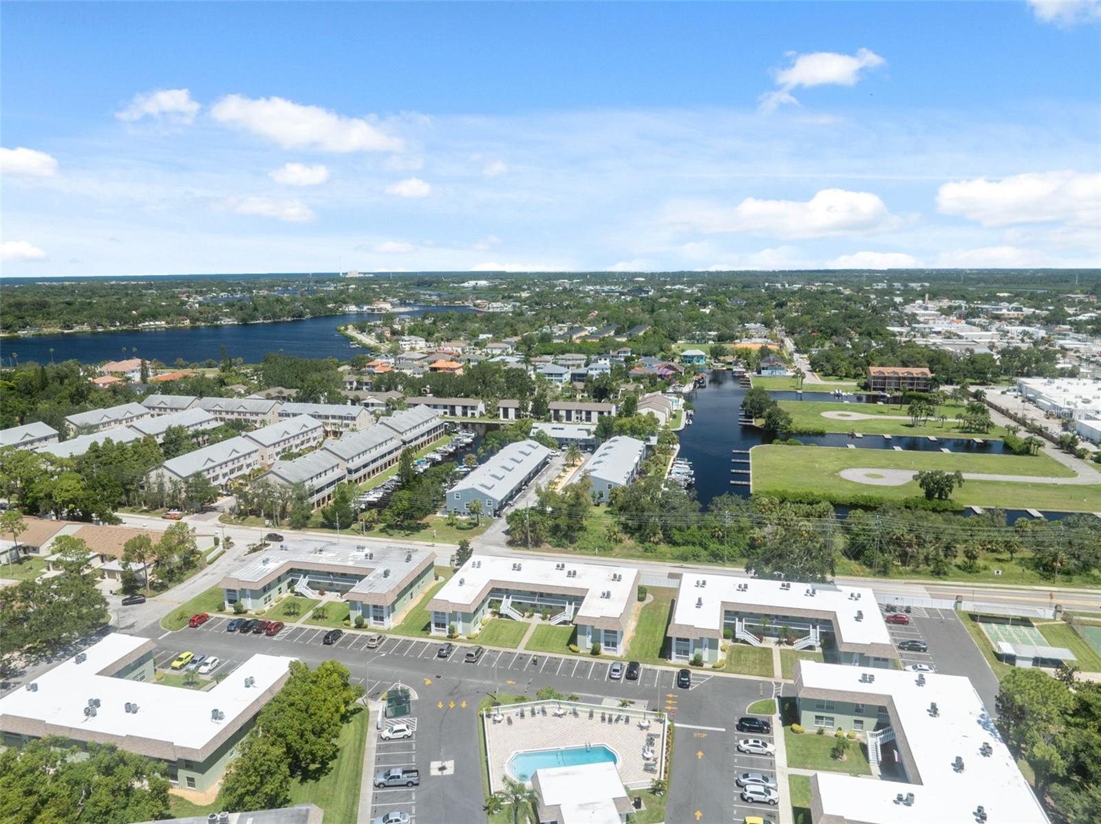 Image 24 of 38 For 1250 S Pinellas Ave  910