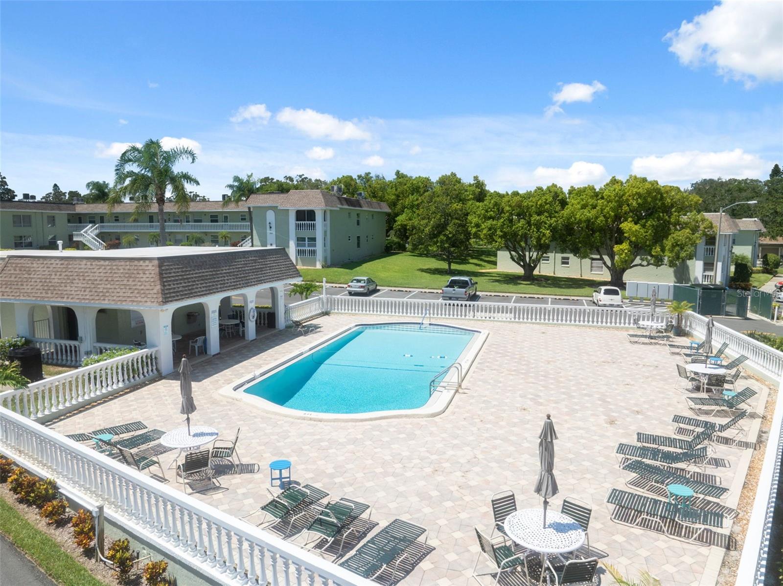 Image 29 of 38 For 1250 S Pinellas Ave  910