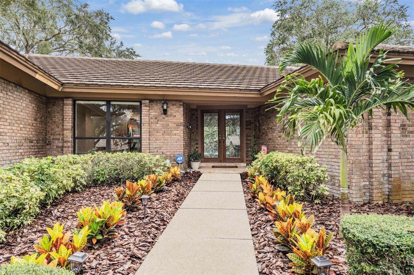 Image 4 of 70 For 3472 Shoreline Circle