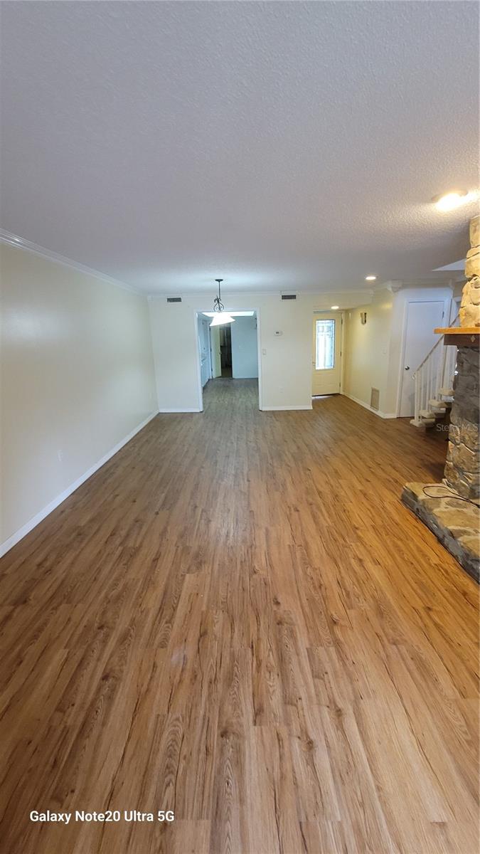 Image 4 of 16 For 2039 Lake Alden Drive