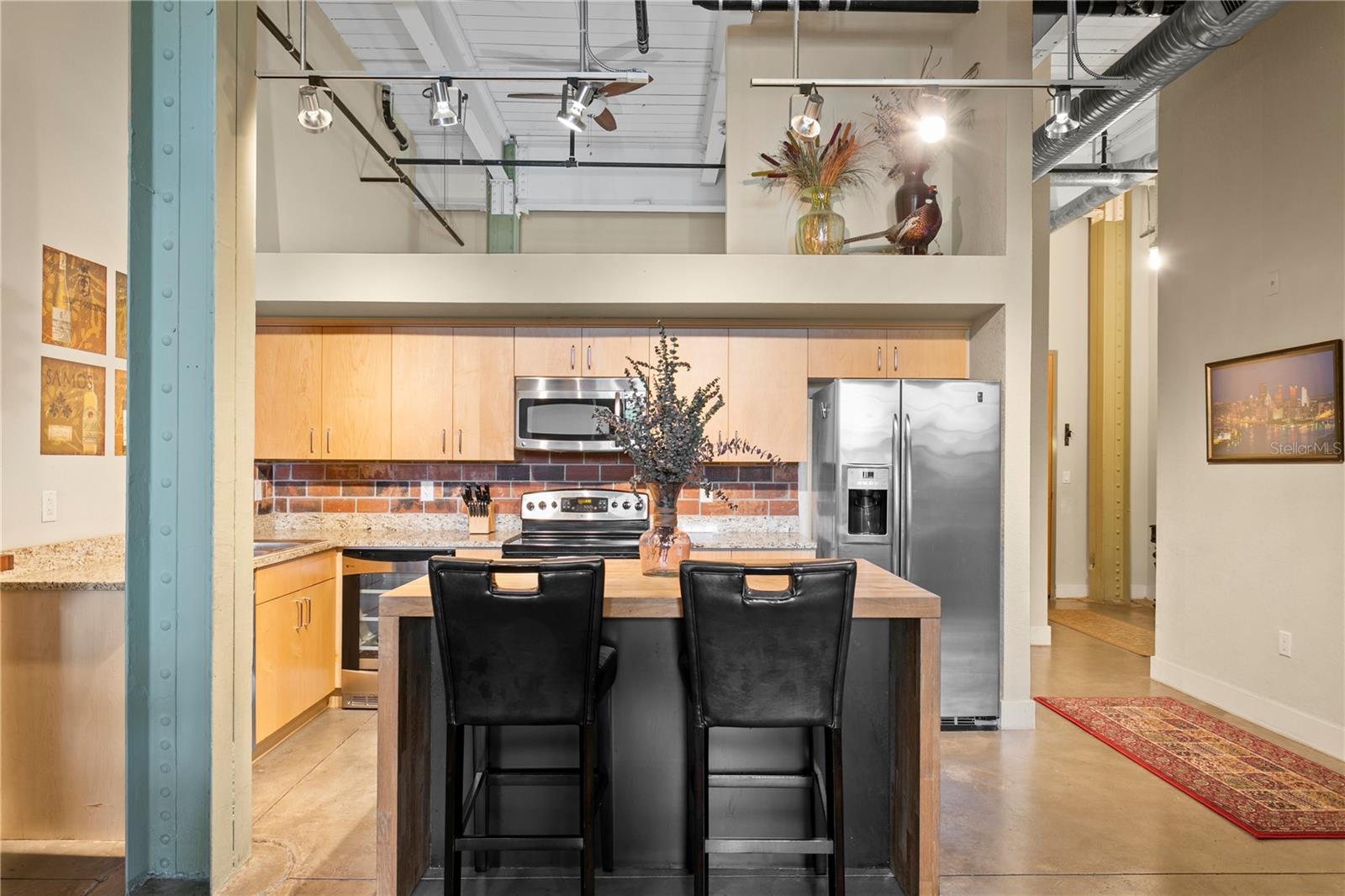 Image 16 of 60 For 1501 Horatio Street 104