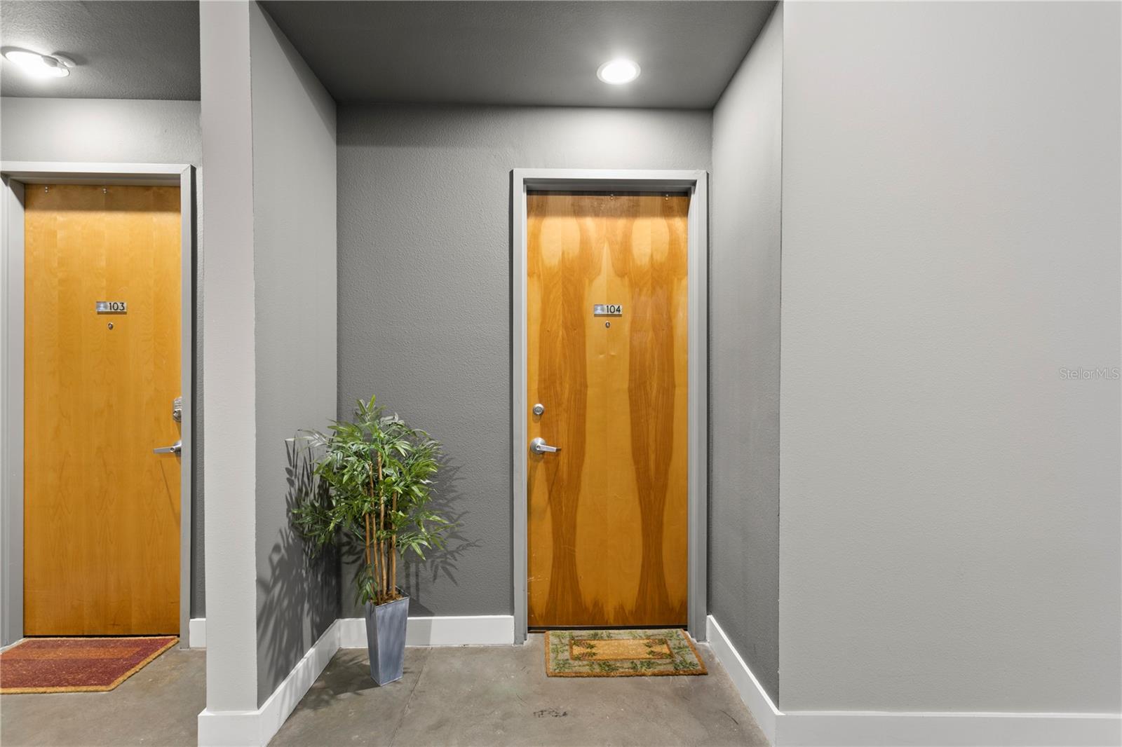 Image 2 of 60 For 1501 Horatio Street 104