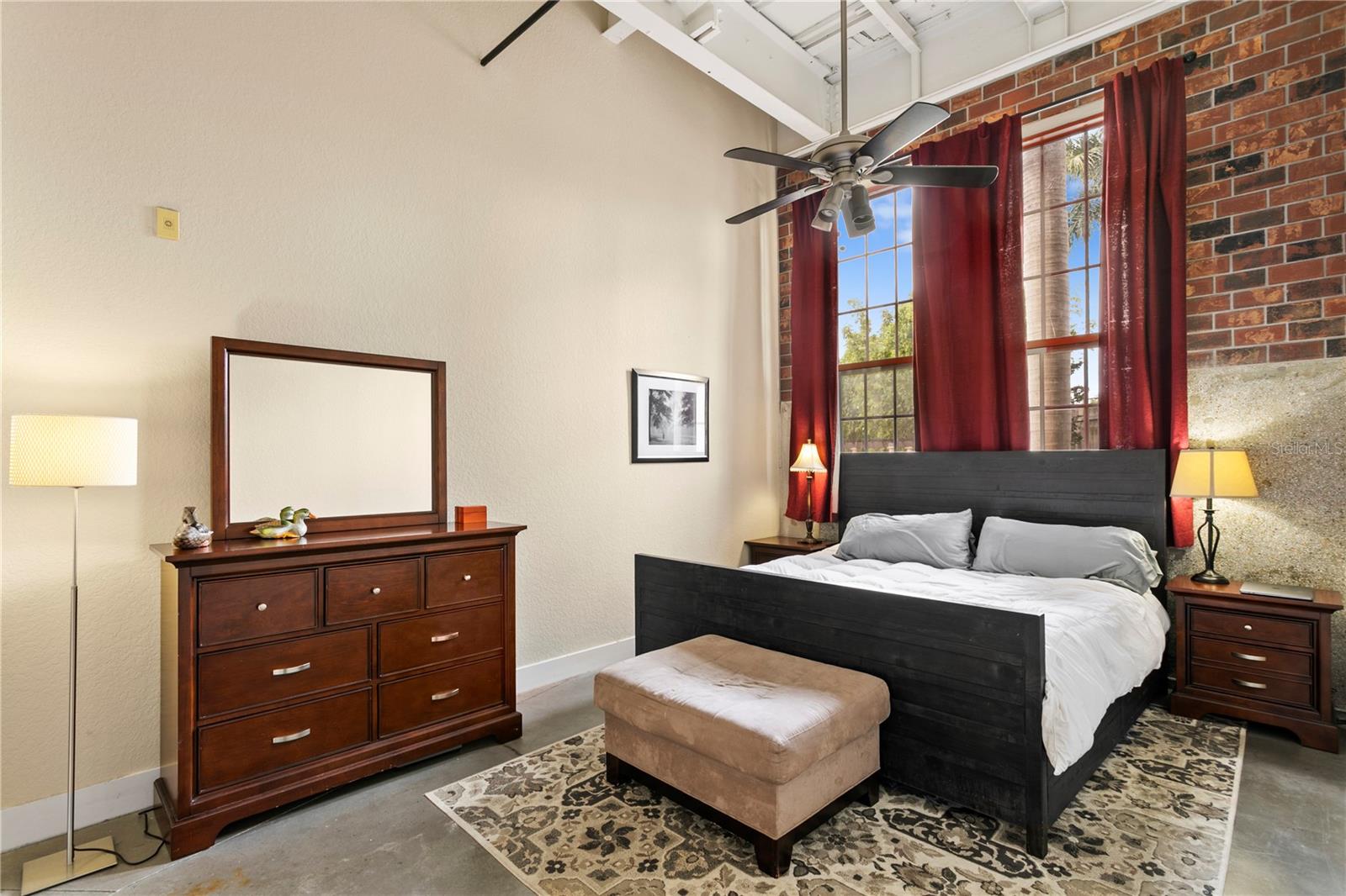 Image 24 of 60 For 1501 Horatio Street 104