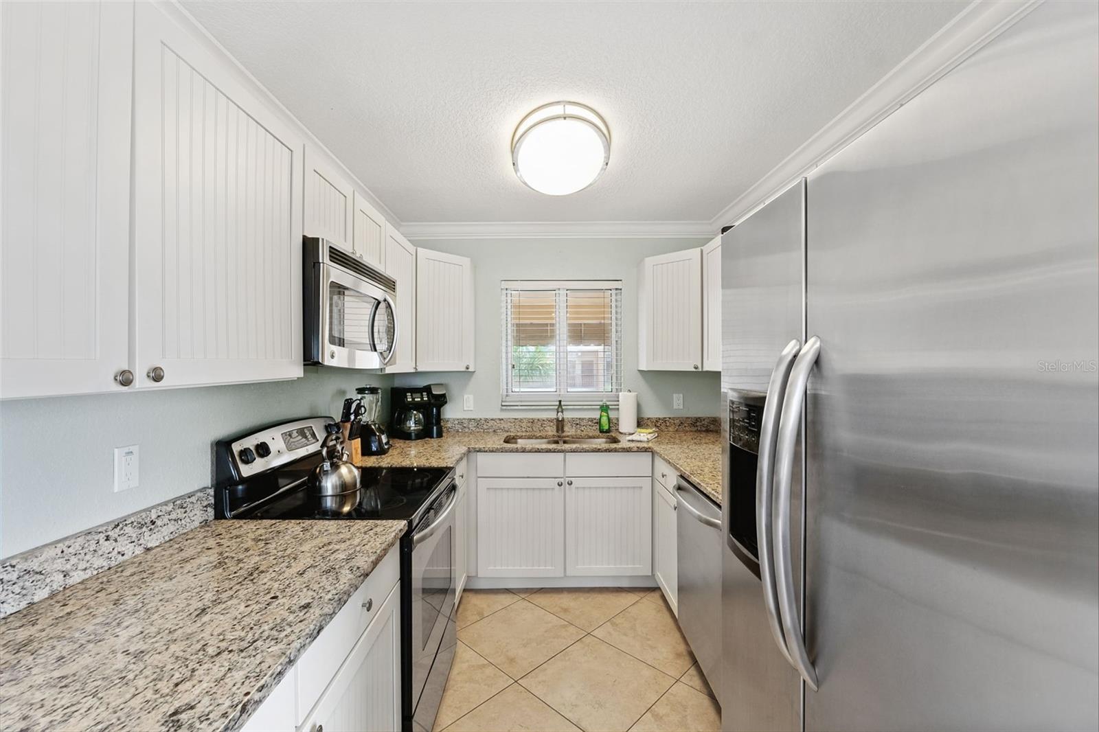 Image 15 of 40 For 10265 Gulf Boulevard A-301