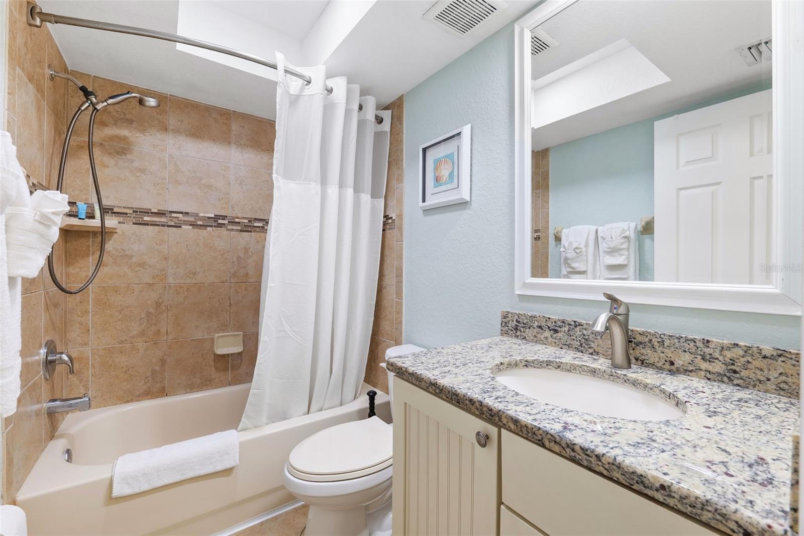 Image 24 of 40 For 10265 Gulf Boulevard A-301
