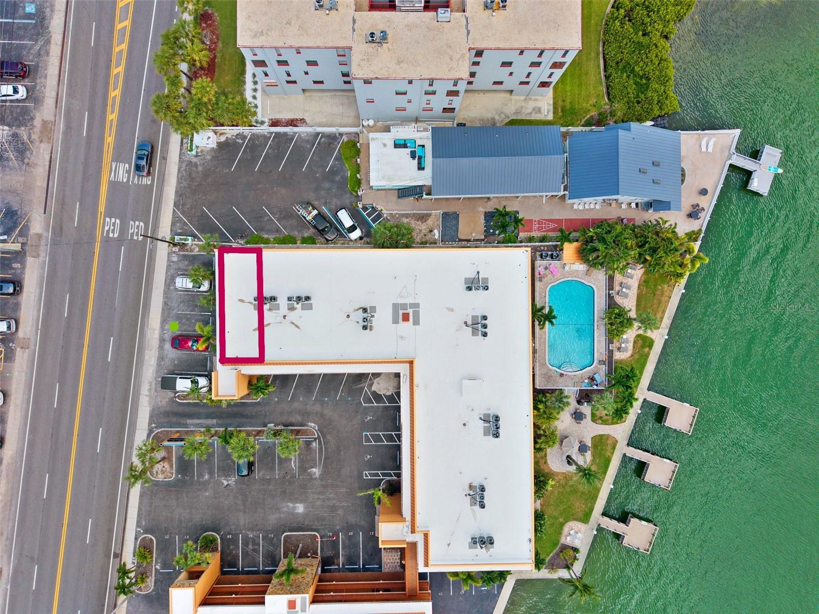 Image 37 of 40 For 10265 Gulf Boulevard A-301