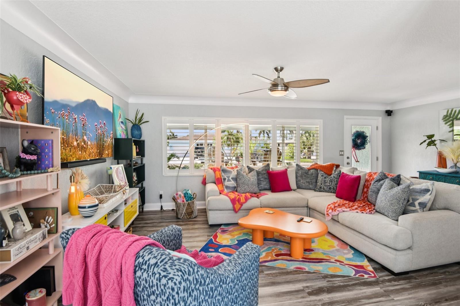 Image 12 of 56 For 7869 Causeway Boulevard S