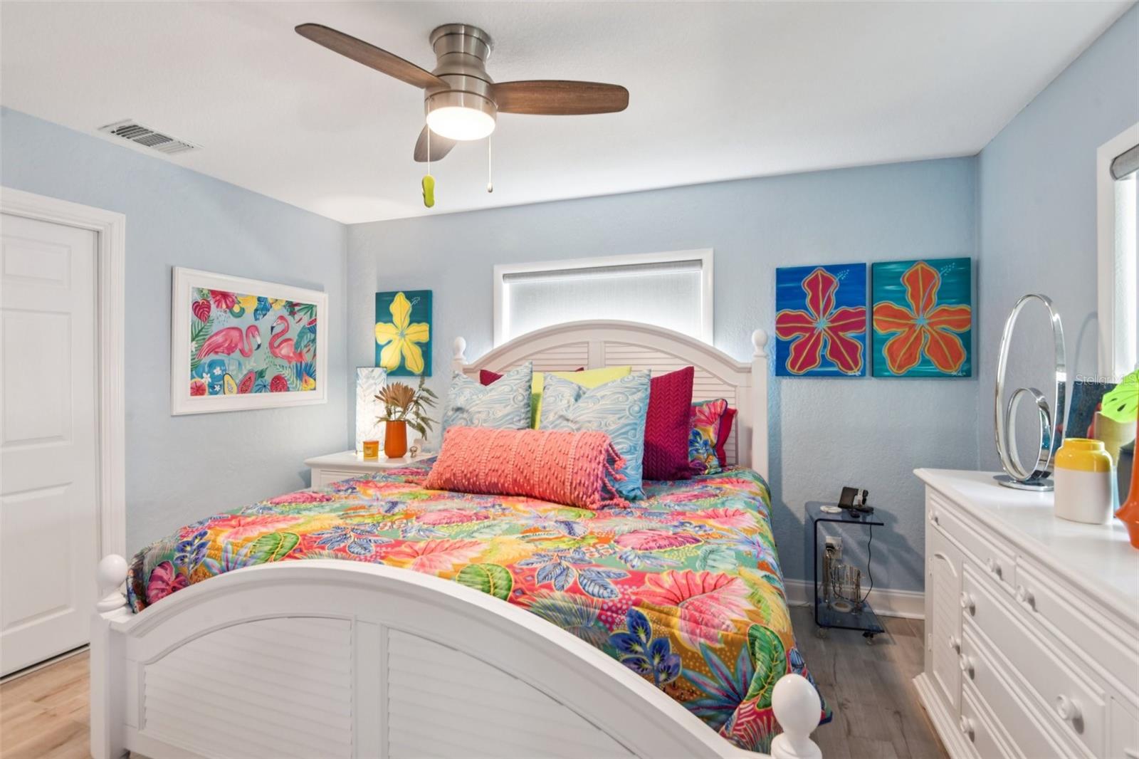Image 20 of 56 For 7869 Causeway Boulevard S